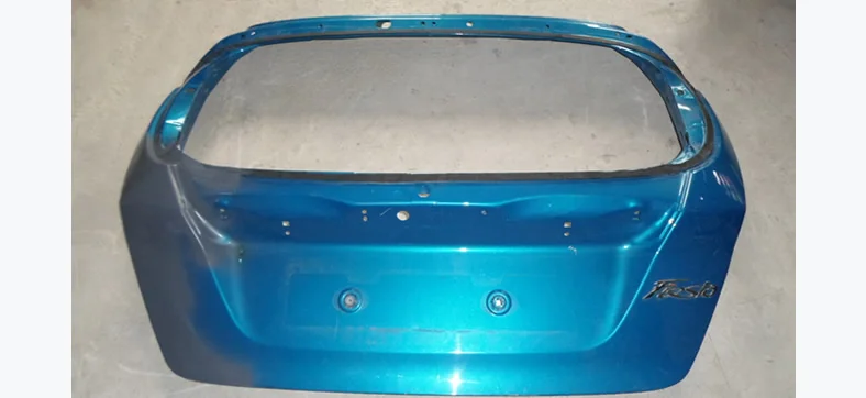 Ford Fiesta Bagaj Kapak y.m