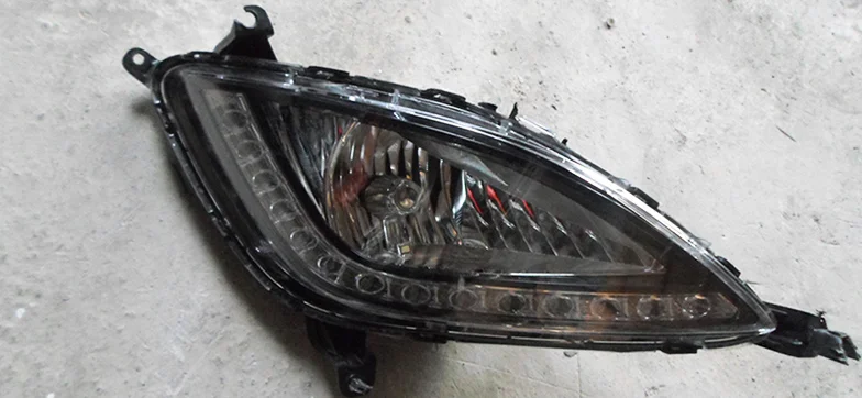 Hyndai i30 (Sağ-Sol) Sis Farı